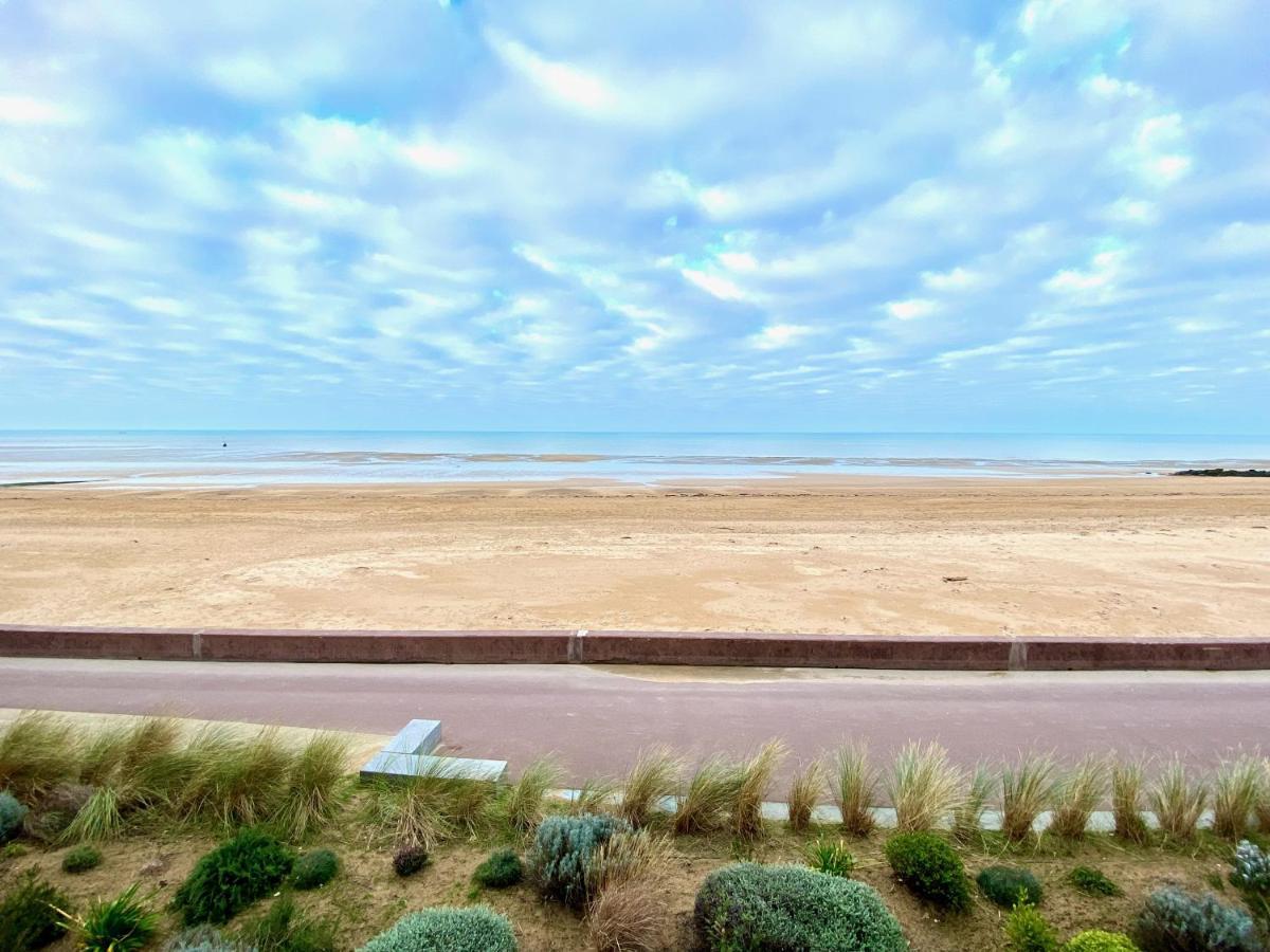Acamar, Appartement En Front De Mer Avec Parking Privee Courseulles-sur-Mer Eksteriør billede